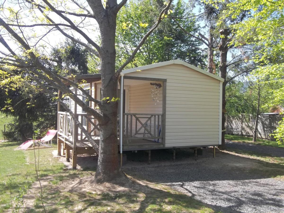 Camping Aire Du Gros Pre Lesseux المظهر الخارجي الصورة